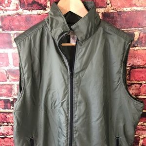 M Surveyor’s collection XL light weight vest green